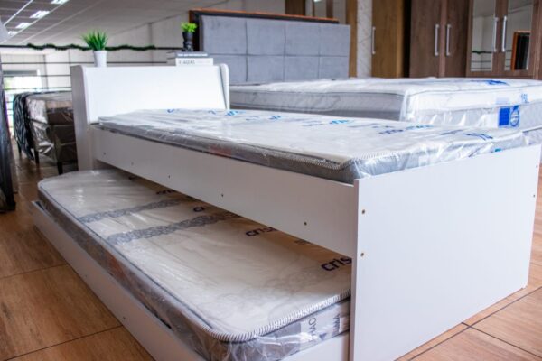 CAMA SOLTEIRO  C/ CABECEIRA BÁU